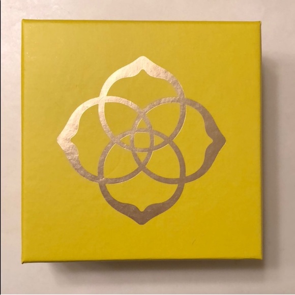 Kendra Scott Rose Gold Clear Glass Carla Earrings - Picture 4 of 7